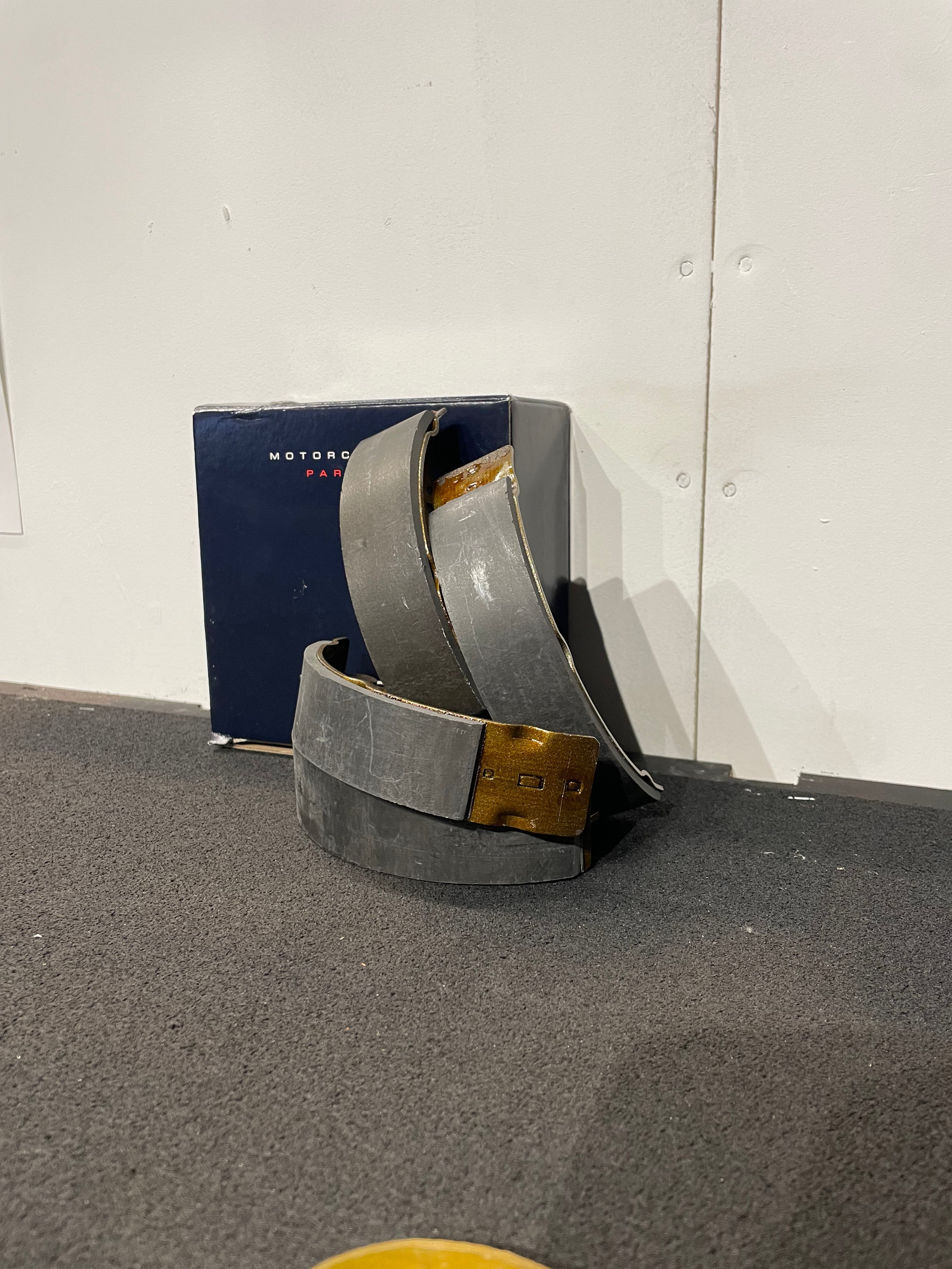 Bromsbackar bak - RMS