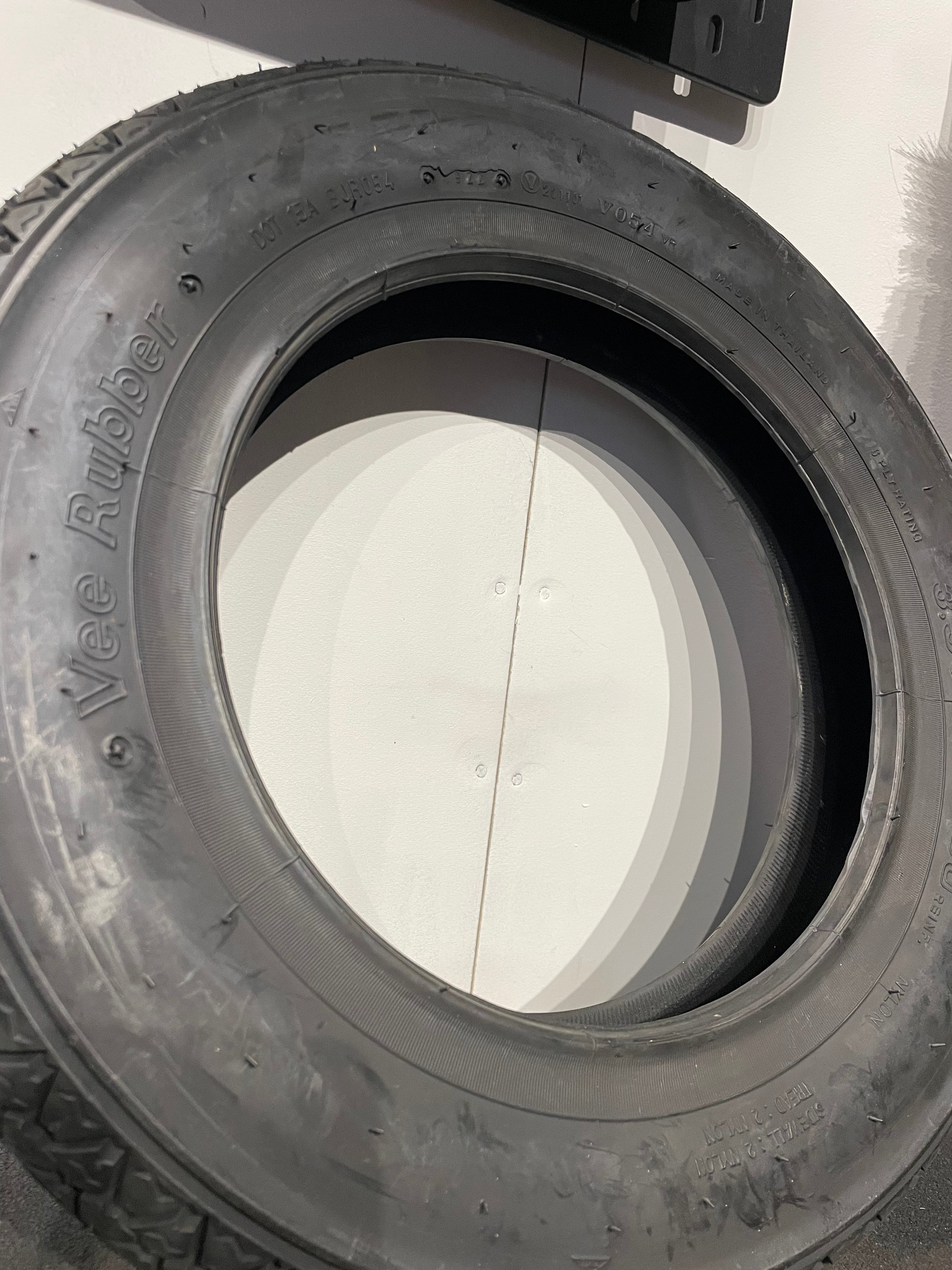 Däck 3.50 x 10 VEE RUBBER VRM054