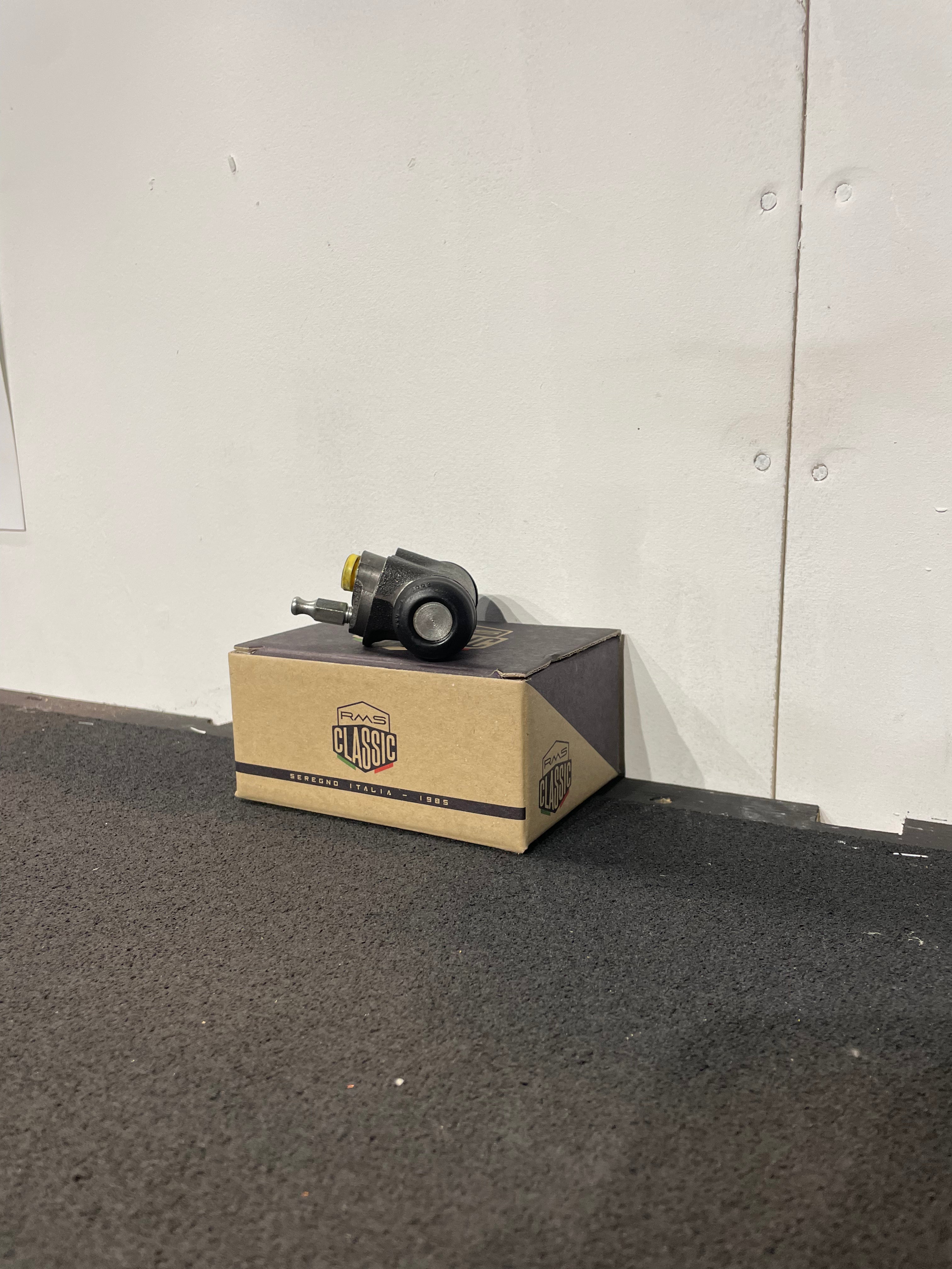 Bromscylinder Bakhjul Ape50 E2 - RMS