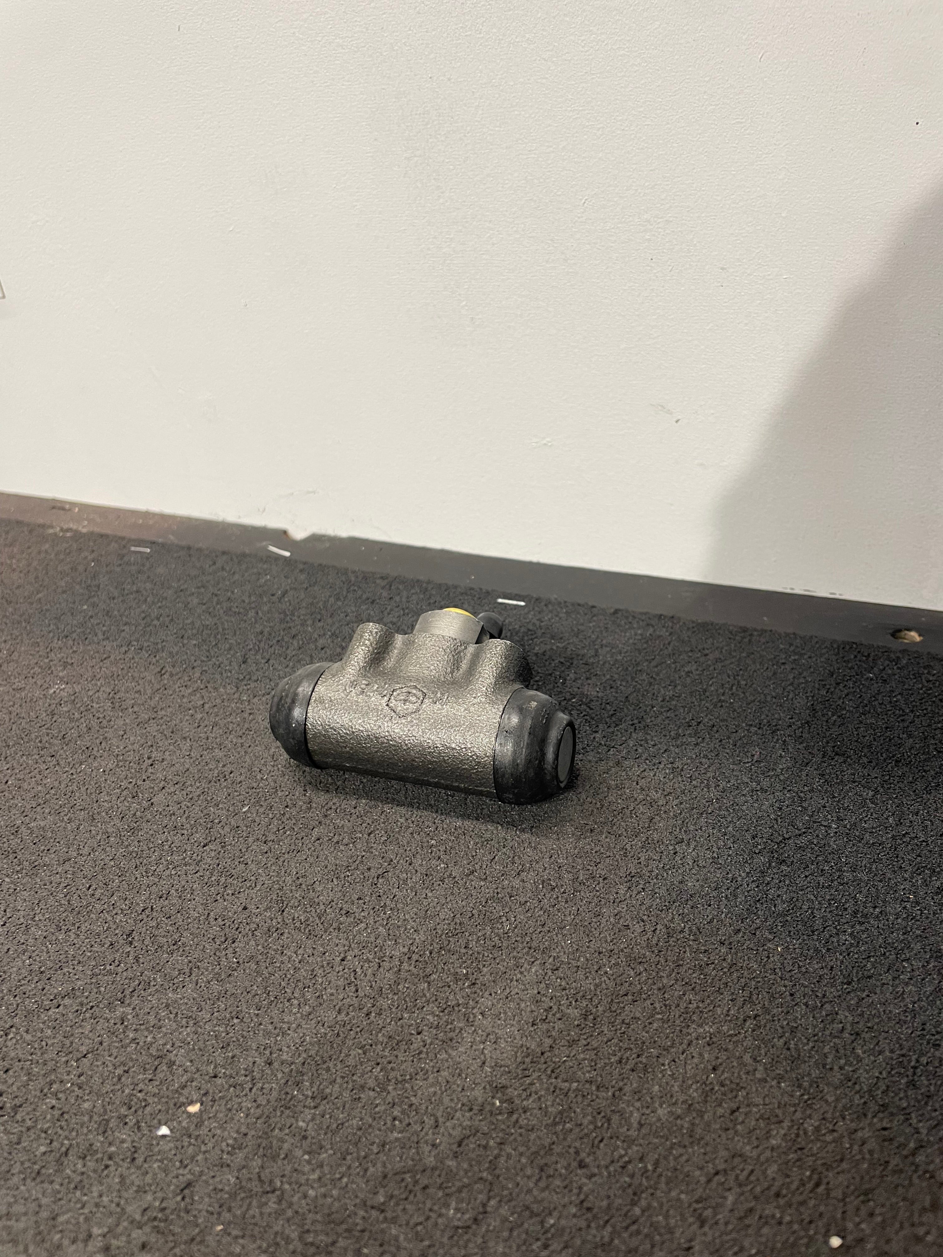 Bromscylinder Bakhjul Ape 50 E2 - Piaggio Original