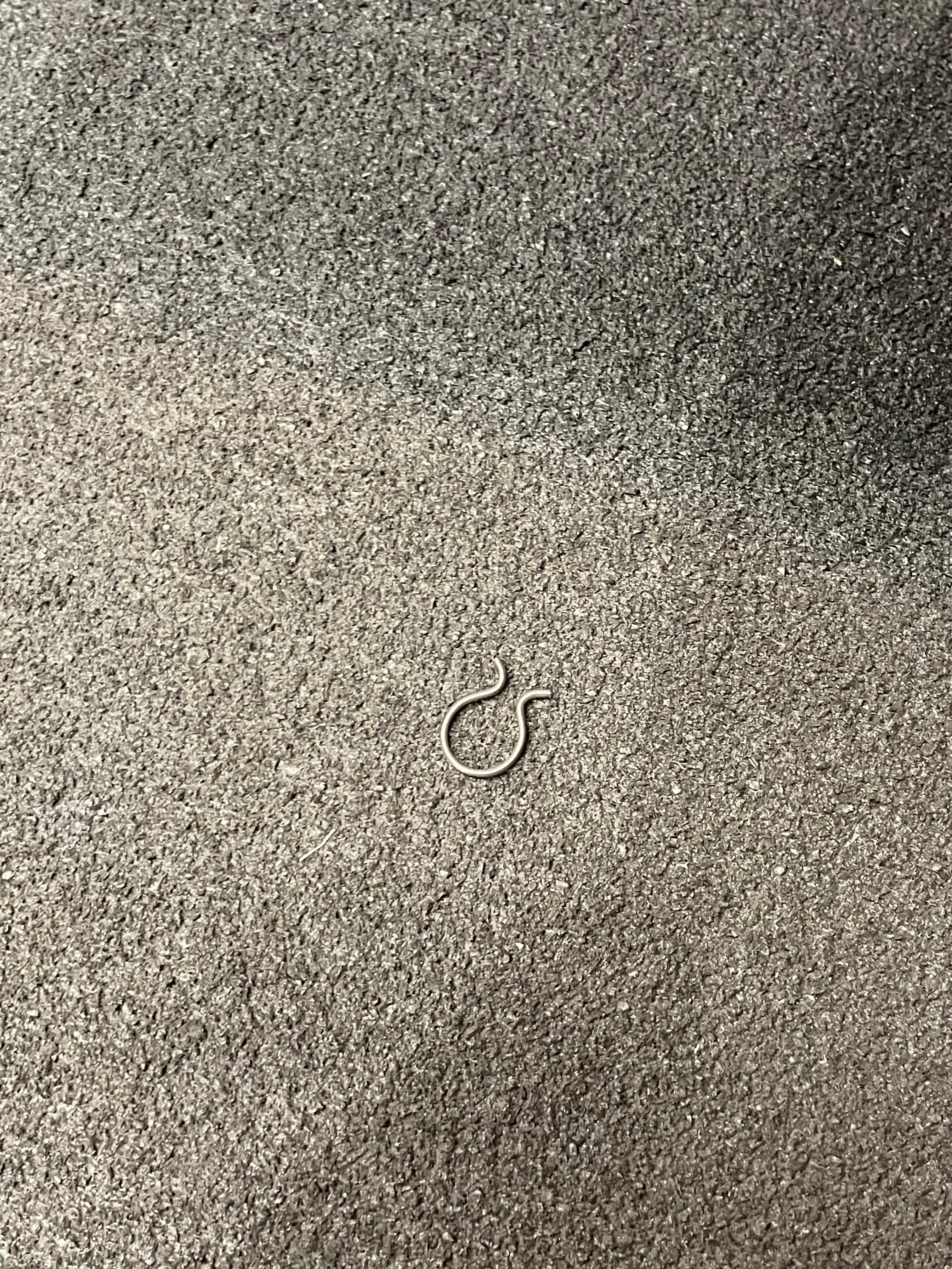 Låsklämmor För Frambromsbackar Ape50