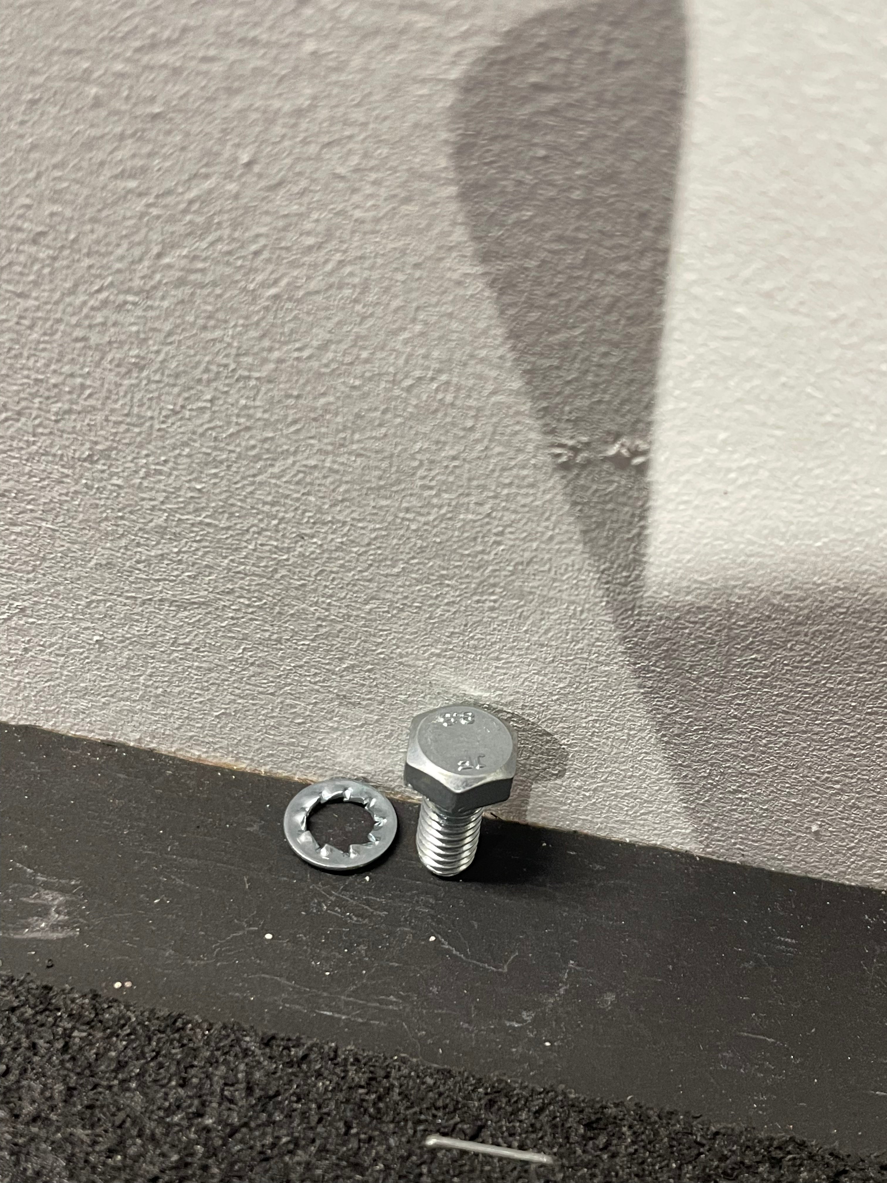 Bult Till Bromscylinder Ape 50 E2