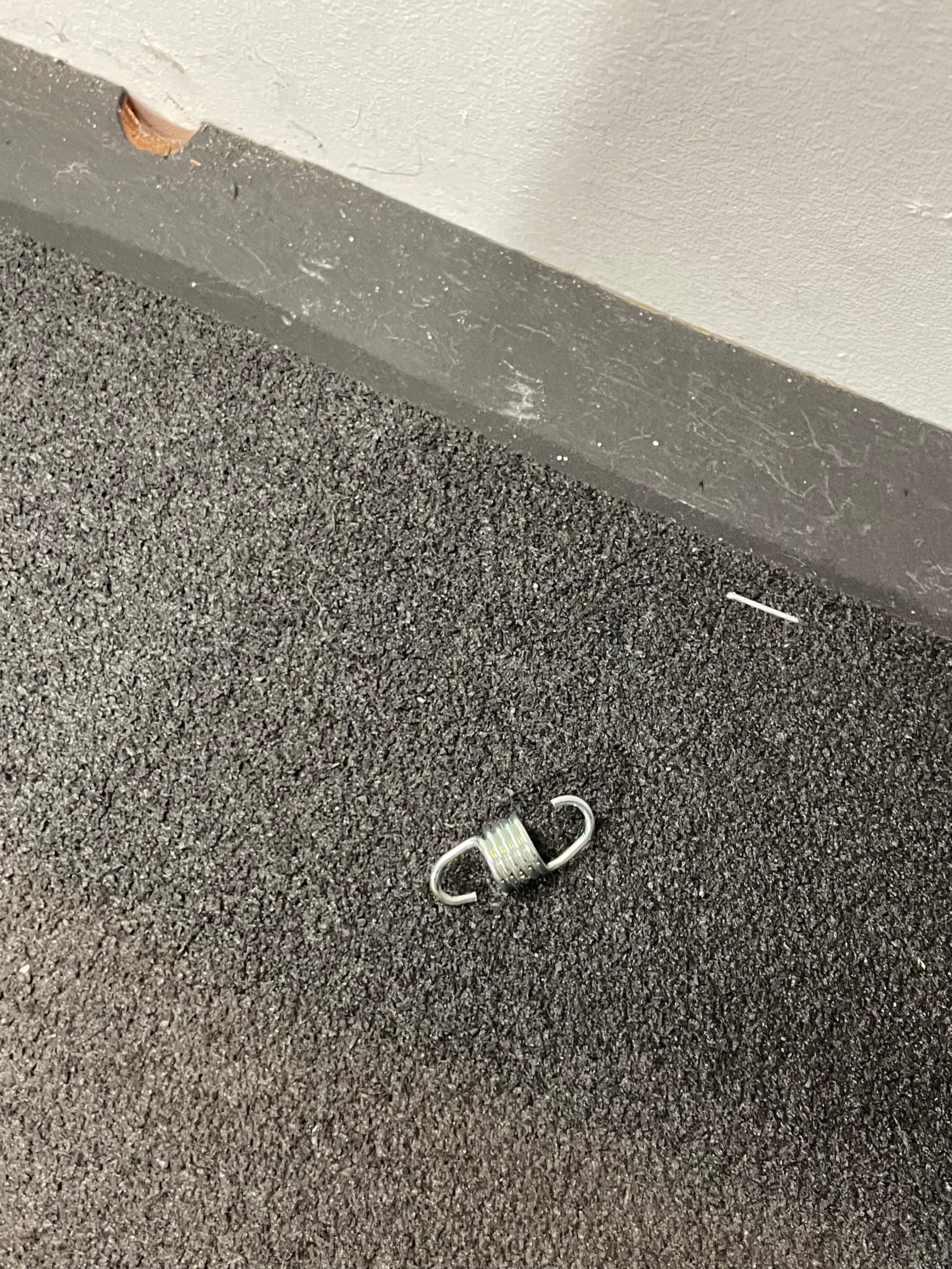 Fjäder Till Bakre Bromsbackar Ape 50 E2