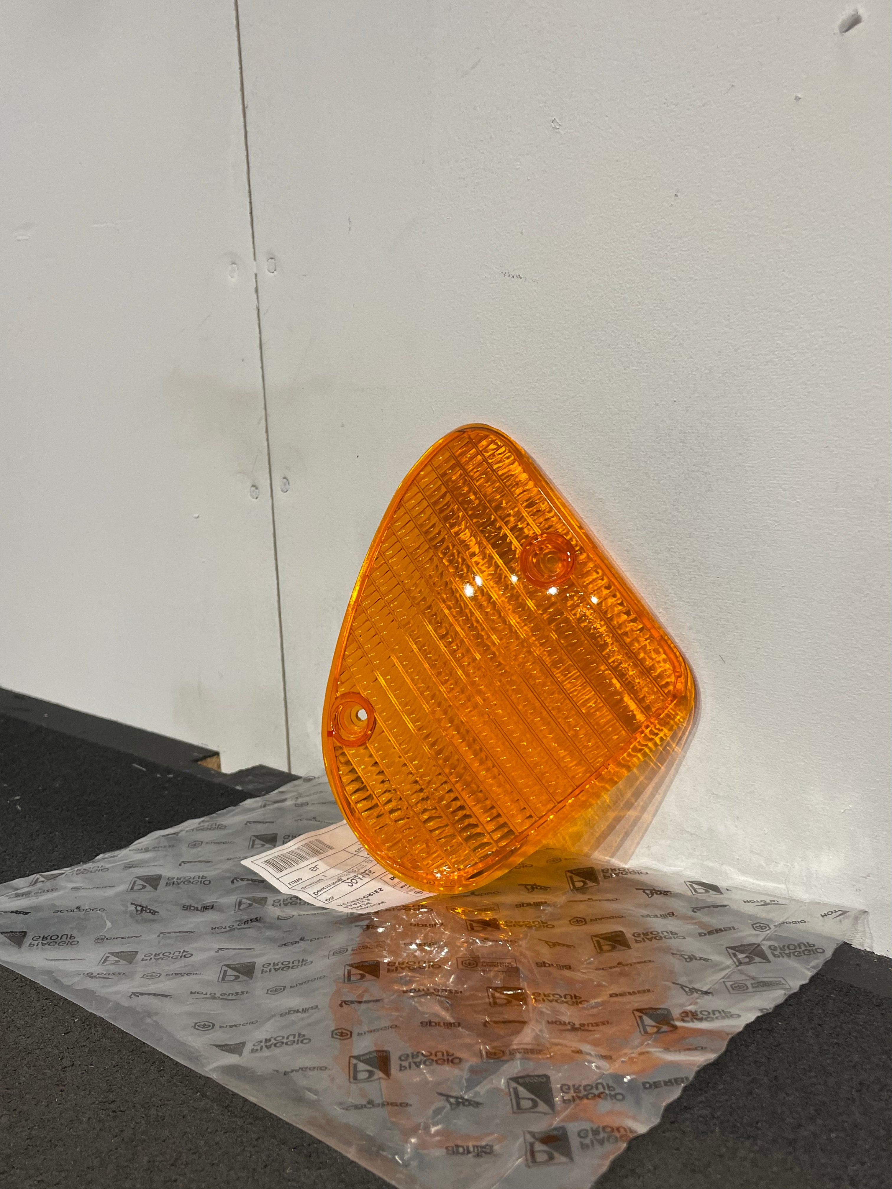 Blinkersglas Fram Höger Ape 50