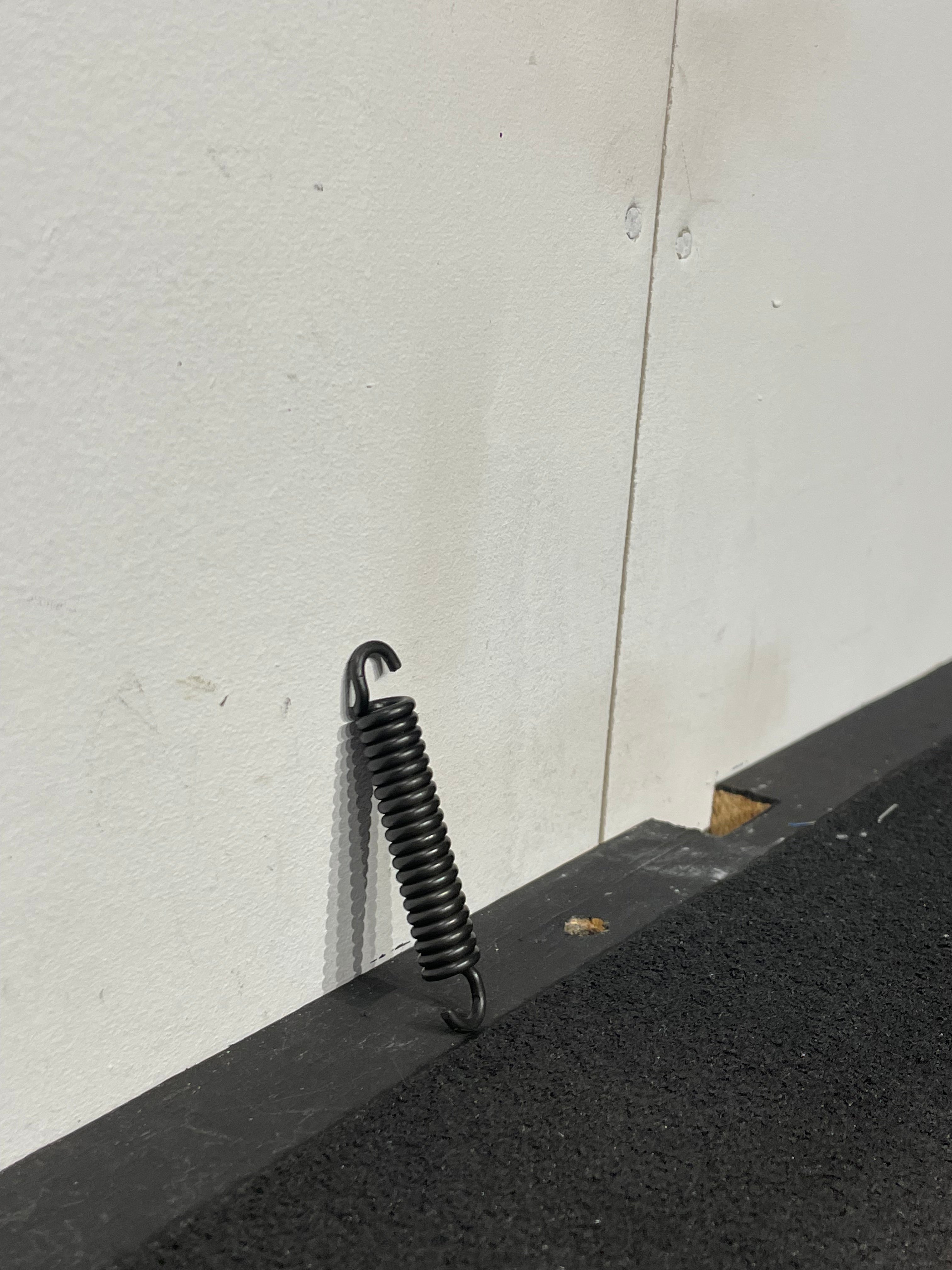 Fjäder För Bakre Bromsbeläg - Nederst Ape 50 E2